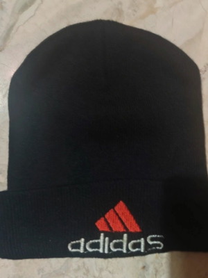Σκούφος adidas μεταχειρισμένος, μαύρος, one size