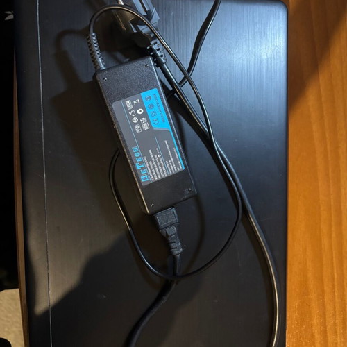 Turbox laptop 15 inches used with Windows 10 and 128GB SSD