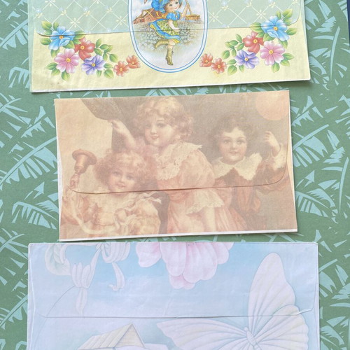 Envelopes pack of 3 like new