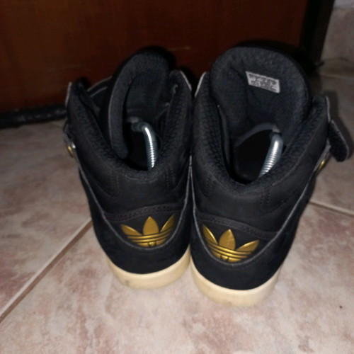 Adidas men's athletic boots used, size 42, black