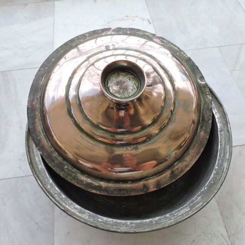 Copper hammered vintage pot used