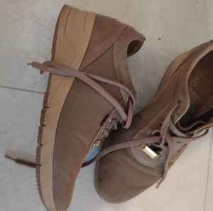 Ragazza Sneakers 40