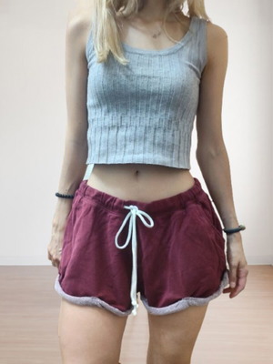H&M sports shorts like new, red/burgundy, size M