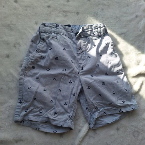 H&M baby shorts used, size 12-18 months