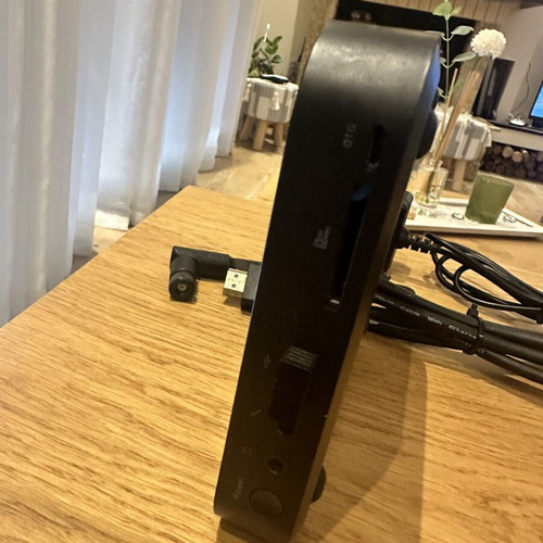 Minix Neo X8-H media player used, Android KitKat 4.4