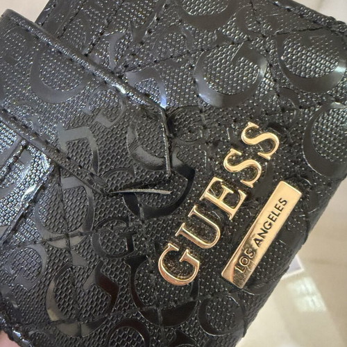 Guess wallet like new, black