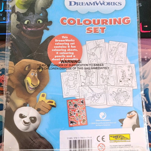 Dreamworks colouring set new with 6 pencils, 8 sheets and stickers