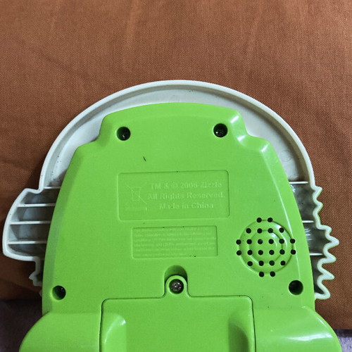 Dora the Explorer handheld electronic game used (2006) by Zizzle
