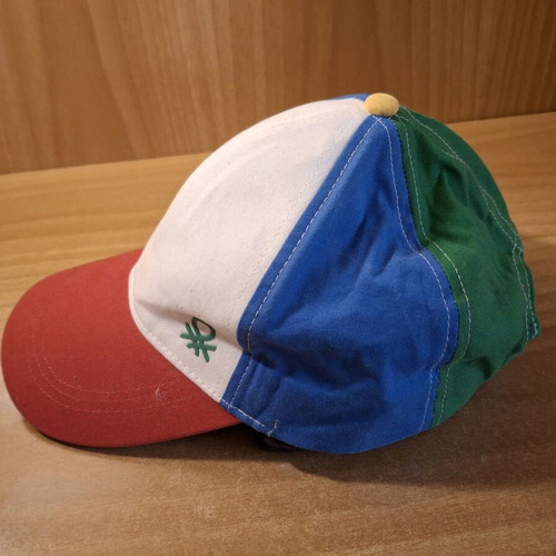 United Colors of Benetton hat multicolor like new, size XL