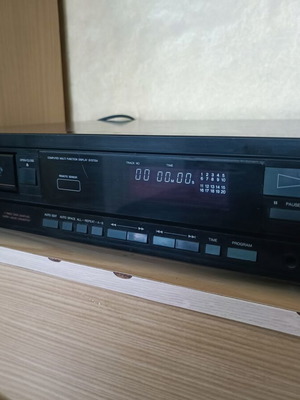 Denon DCD 610 CD player μεταχειρισμένος, άριστη τεχνική κατάσταση