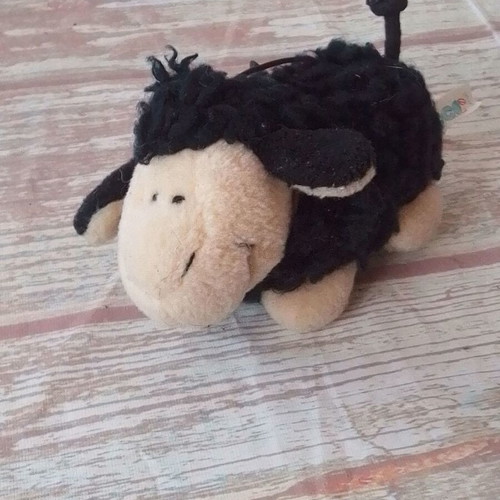 Nici Leroy 90s plush sheep vintage retro like new