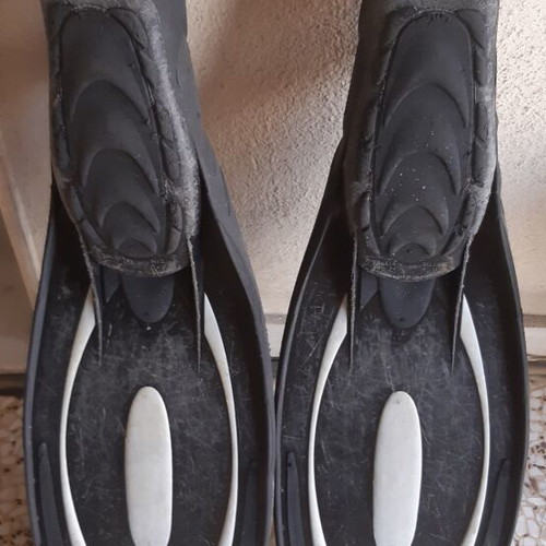 Cressi Reaction Pro diving fins size 42-43 with signs of use