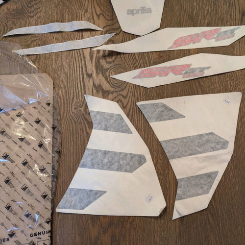 Aprilia SR GT (125) stickers new genuine