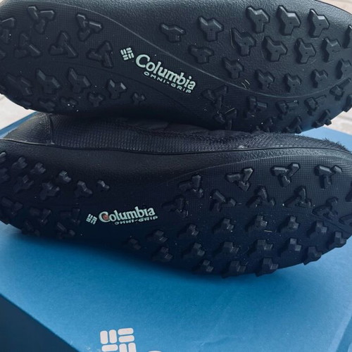 Columbia Waterproof Boots No38 Youth Like New, Black
