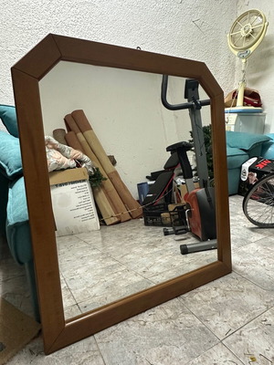 Home mirror used in very good condition