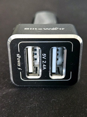 Blitzwolf car charger used