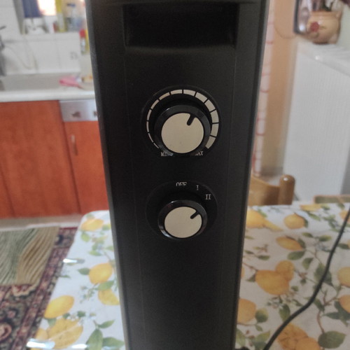Rohnson R8013 Quartz Heater used 2200W with 2 temperature settings