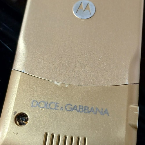 Motorola RAZR V3i Dolce & Gabbana used, gold limited edition
