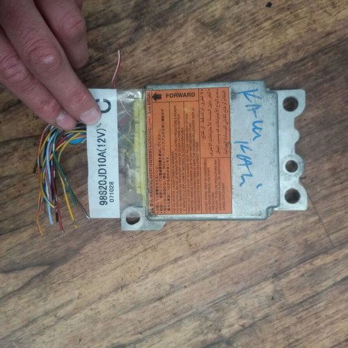 Airbag module for Nissan Qashqai J10 98820JD10A used, 2 pieces