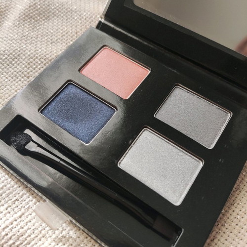 Body Shop limited edition eyeshadow palette new