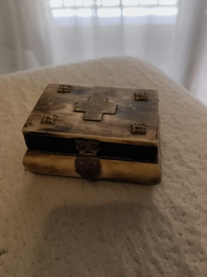 Bone Incense Holder handmade, like new, small