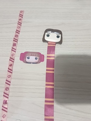 Kinder Harry Potter Hermione Bracelet and Bookmark set like new