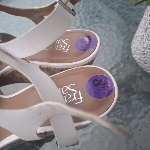 Franco Sarto platform sandals size 39 used, white