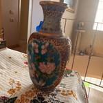 Περίτεχνο κλουαζονέ βάζο ύψος 20εκ. καινούργιο