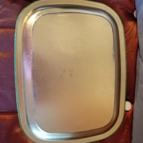 Vintage metal tray used, excellent condition