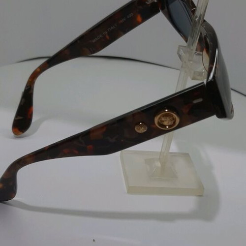Sunglasses fatto a mano uv400 with black and brown tortoise frame like new
