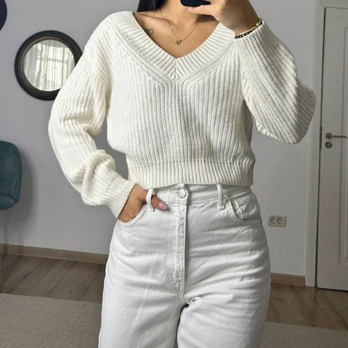 Zara warm thick cropped sweater Small like new, beige