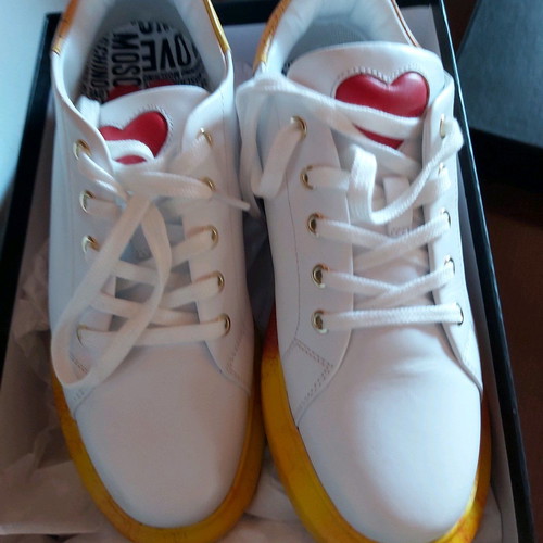Love Moschino limited edition shoes size 39 Nr like new, multicolour