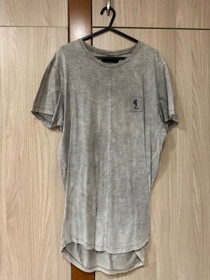 Men's short-sleeved shirt Religion size M like new, charcoal color