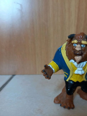 Papo figure from Beauty and the Beast like new