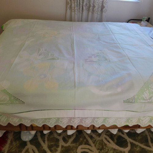 Handmade tablecloth new, square linen with lace
