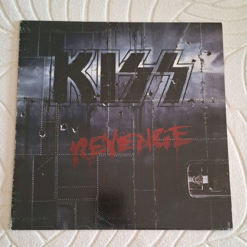 Kiss Revenge vinyl LP like new