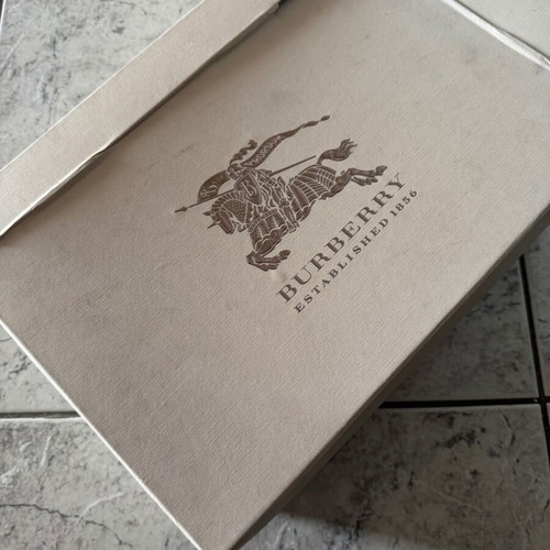 Burberry sneakers size 43 used, beige casual style