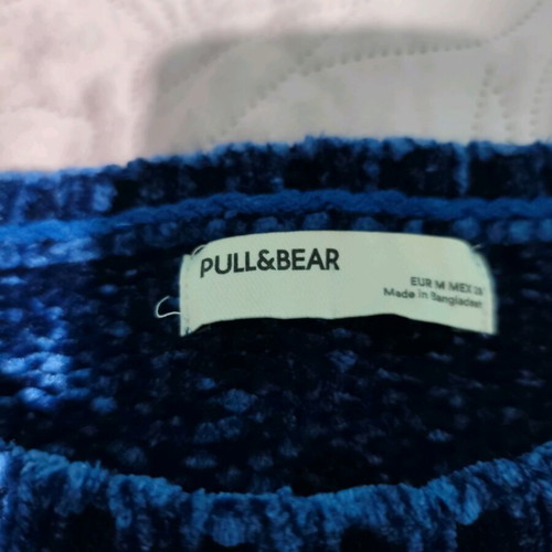 Pull & Bear blue sweater like new, soft, size M