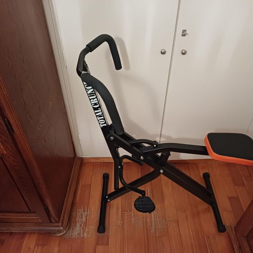 Total Crunch exercise machine new