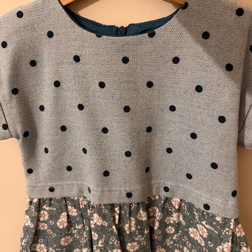 Sam 0 13 dress like new, turquoise with floral skirt and polka dot top