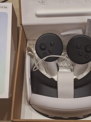 Meta Quest 3 VR headset σαν καινούργιο με controllers και μπαταρίες