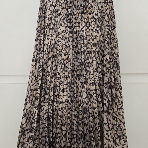 H&M Pleated Midi Skirt like new, animal print, size S