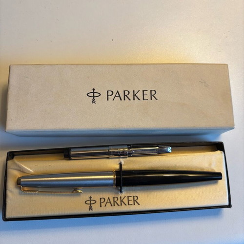 Parker pen used in good condition