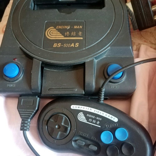 Enging_man vintage video game console like new for two players