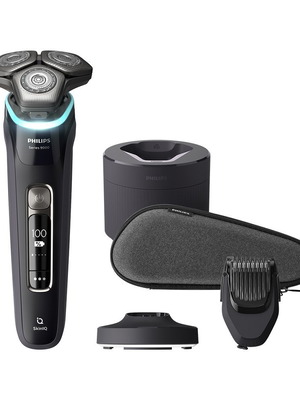 Philips S9086 rechargeable shaver like new with accessories