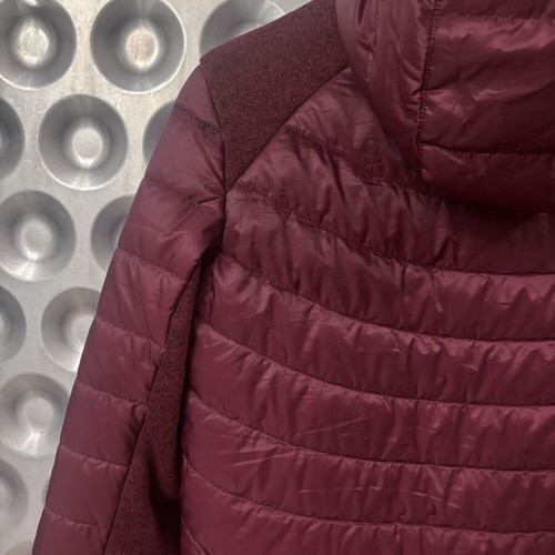 Jack Wolfskin women's jacket like new, windproof, brown and red