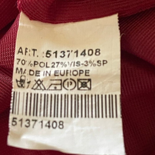 Red short women's dress used with open back and inner lining