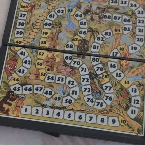 Vintage Petalo Magnetic Treasure Hunt game used, excellent condition