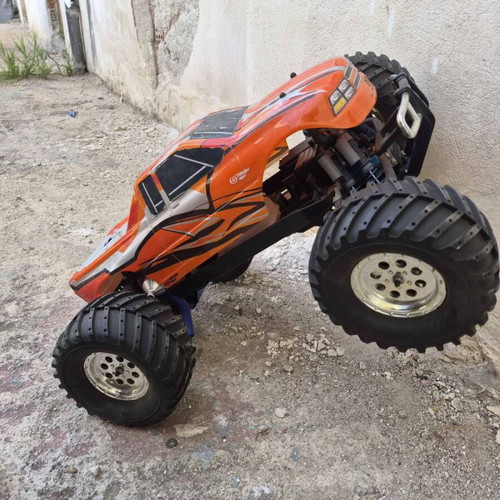Thunder Tiger MTA-4 S28 1:8 Nitro Monster Truck like new