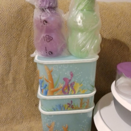 Tupperware καινούργιο πακέτο 9 τεμαχίων με σχέδιο κοραλία και παιδικά μπουκαλάκια
